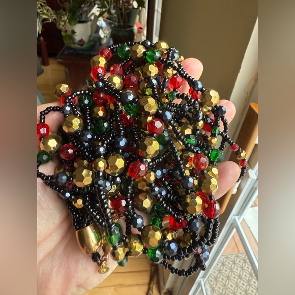 Joan Rivers Vintage 32” 8-Strand Beaded Necklace – Red, Green, Gold, Black - Picture 2 of 4